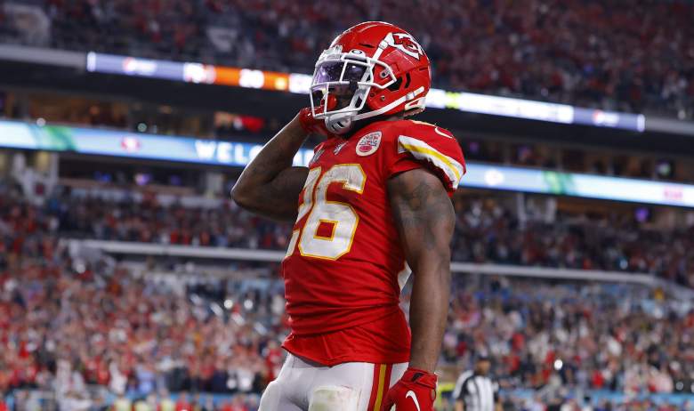 Bears sign Chiefs' Super Bowl hero Williams for backfield