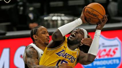 Hornets Made Trade Offer to Lakers Ahead of Deadline: Report