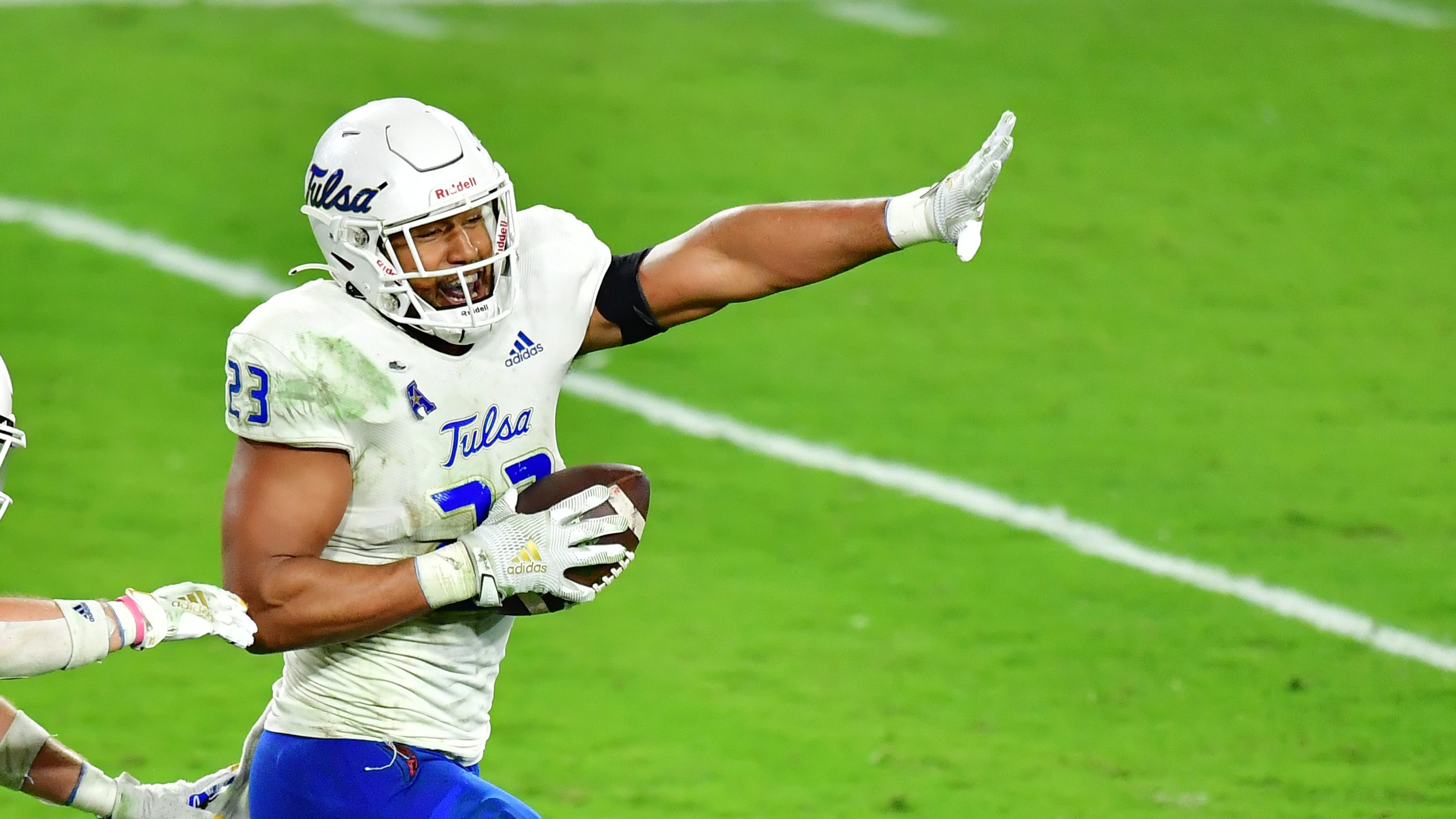 Tulsa LB Zaven Collins sheds underdog label as draft nears