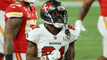 Antonio Brown Breaks Silence on His Status with the Buccaneers