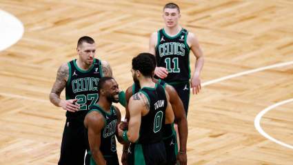 In Late-Game Execution, Celtics Show Faith In Forgotten Center