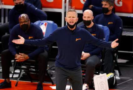 Rival NBA Teams Look to Poach Warriors’ Starter: Report