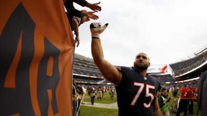Chiefs Battling Raiders to Sign Pro Bowl Offensive Lineman: Report