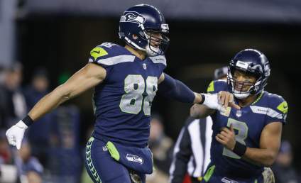 Jimmy Graham Could Be X-Factor in Potential Russell Wilson Trade: Report
