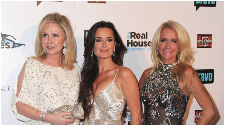 Kyle Richards Gives Update On Relationship With Sisters Kathy Hilton ...