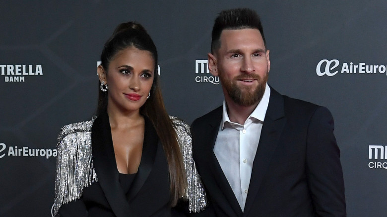 Lionel Messi's Wife Shares Adorable Family Photo [LOOK]