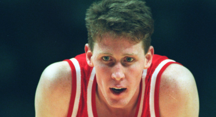 Accident Paralyzes Former Sixers Lottery Pick Shawn Bradley | Heavy.com