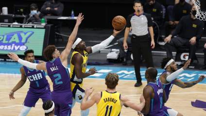 Clippers Eyeing Former 1st-Round Pick Before Deadline