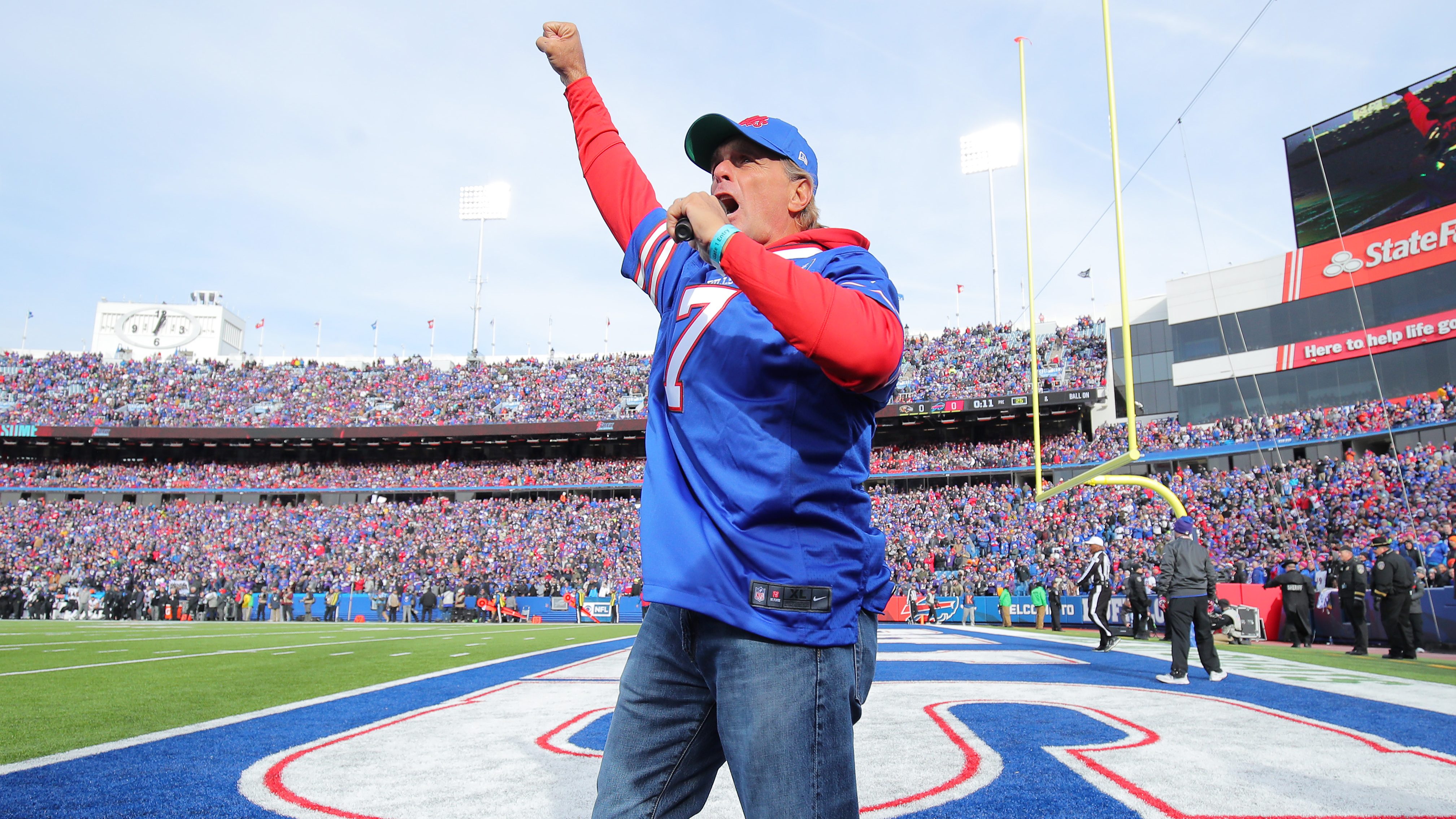 Bills QB Doug Flutie Talks About Controversial Benching