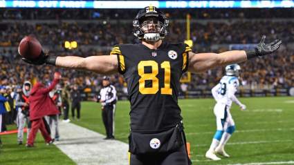 Bills ‘Interested’ in Former Steelers, Lions Tight End