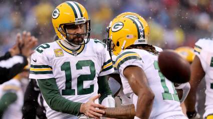 Seriousness of Aaron Rodgers Rumors Intensify With Troubling News