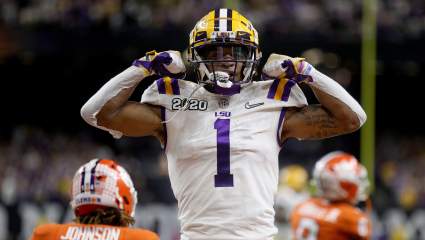 Speedy LSU WR ‘Dazzles’ in Front of Falcons GM at Pro Day