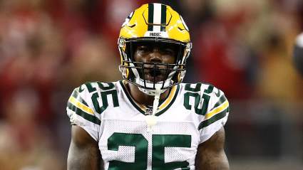 Packers Sign Veteran Safety to New Contract for 2021