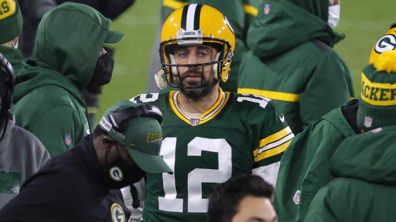 Aaron Rodgers' Contract Hurting Packers in Free Agency?