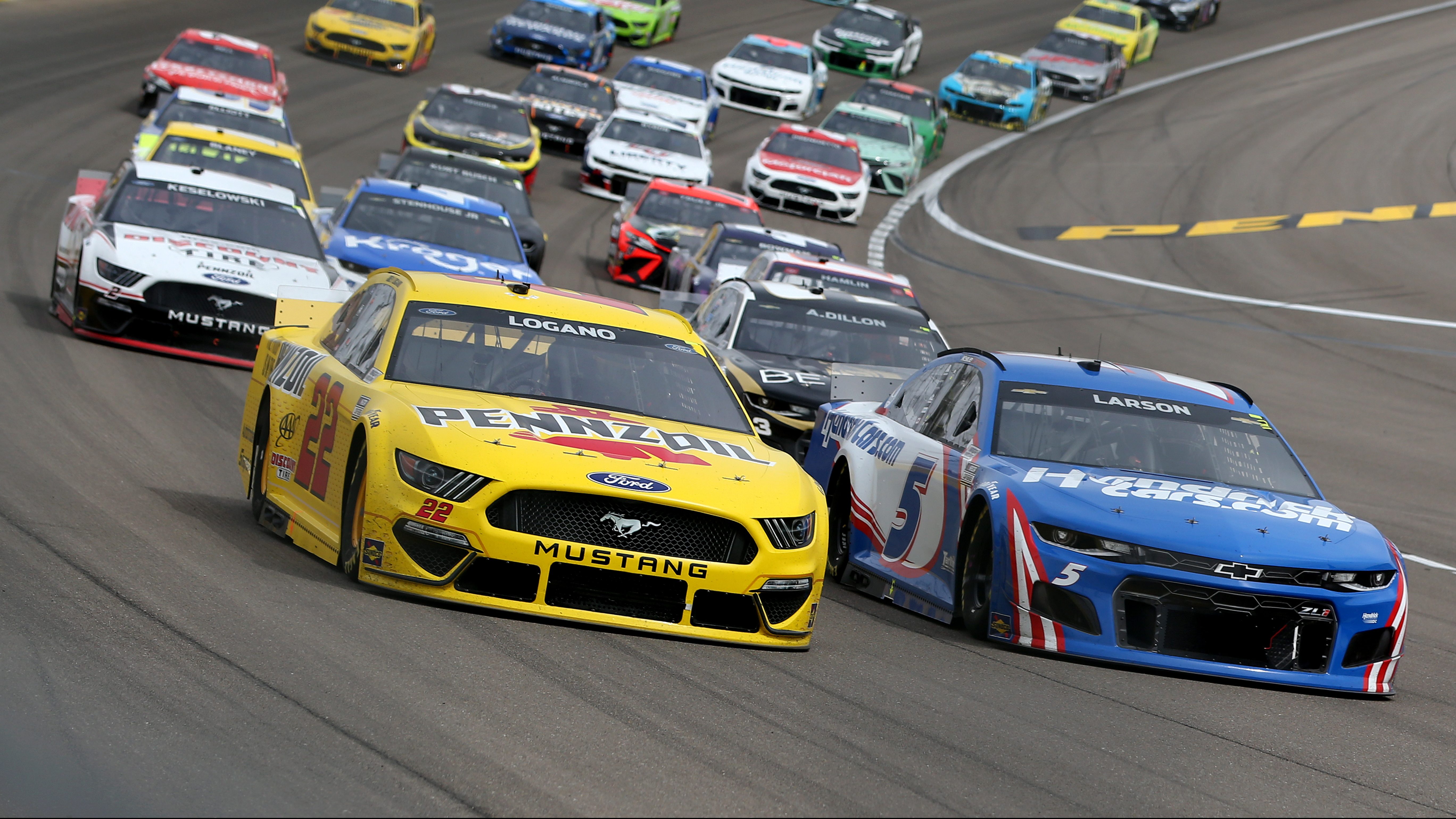 NASCAR Reveals Starting Lineup for Kansas Speedway Race