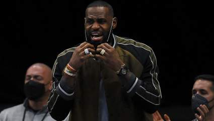 Lakers’ LeBron James Responds to Call for Expulsion From NBA