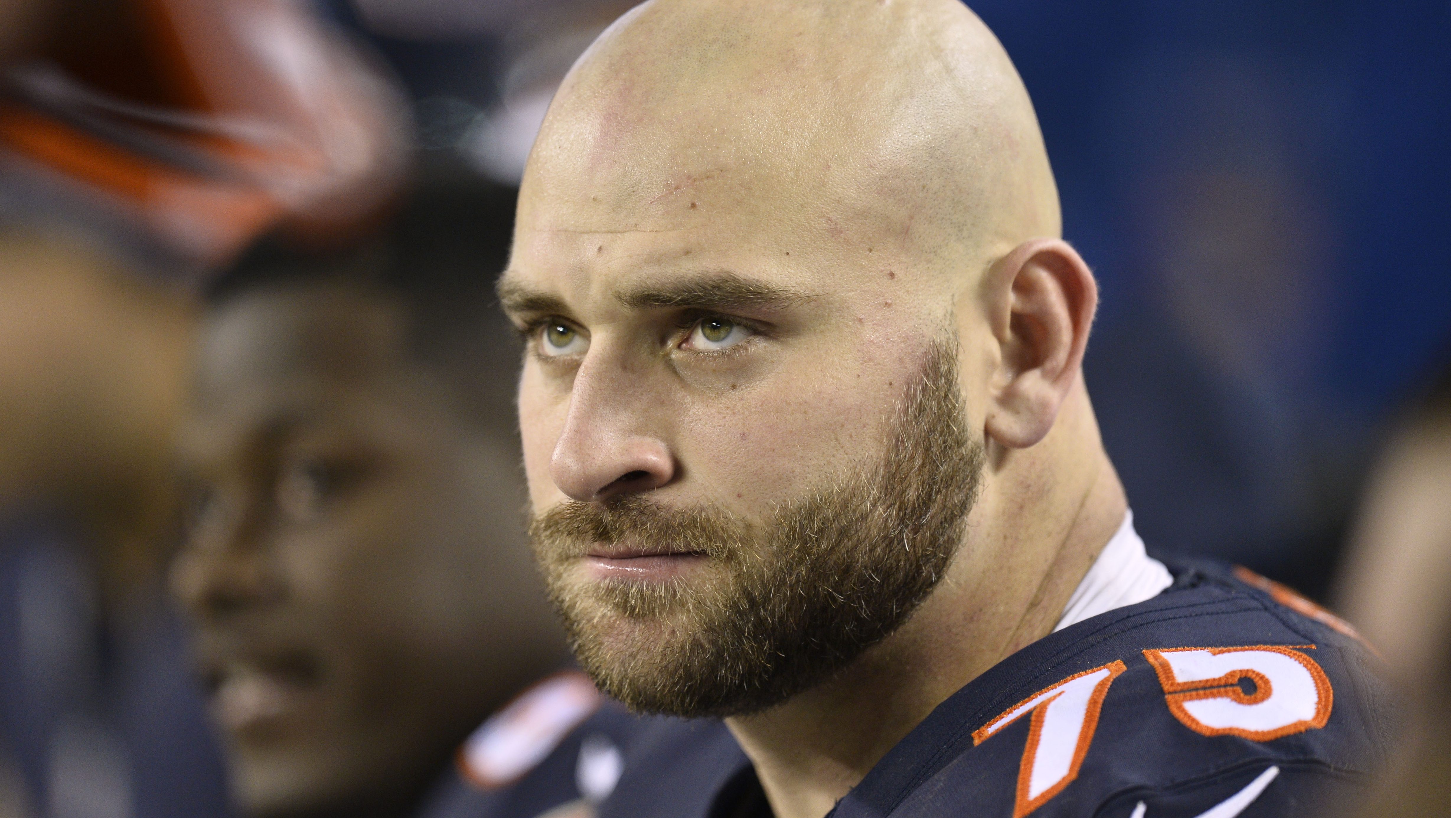 NFL Players React to Workout Video From Chiefs' Kyle Long