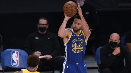 Former Warriors Star Calls Steph Curry a ‘God’ on His Record-Setting Night