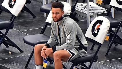 Twitter Reacts to Steph Curry’s Karate Moves in Warriors Blowout Loss
