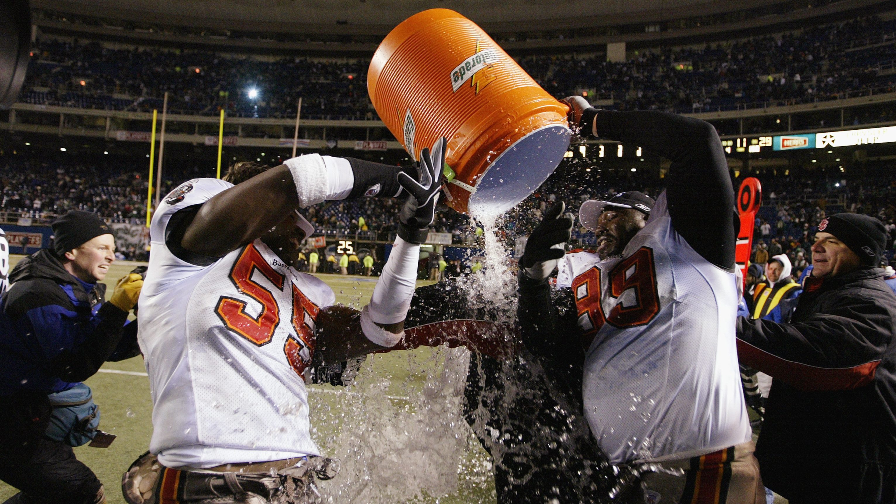 Former Buc Derrick Brooks elected into Hall of Fame  Tampa bay buccaneers  football, Buccaneers football, Tampa bay bucs