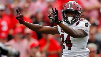 Cowboys Sign Two Rookies to Multi-Million-Dollar Deals: Report