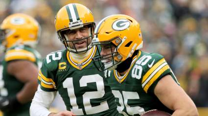 Packers’ Standout Has Strong Response to Situation With Aaron Rodgers