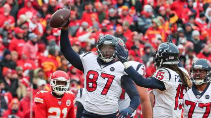 Productive Veteran Tight End Has Free Agency Visit With Lions: Report