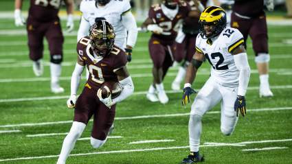 Ravens Rookie Wideout Makes Impressive Grabs During Camp [WATCH]