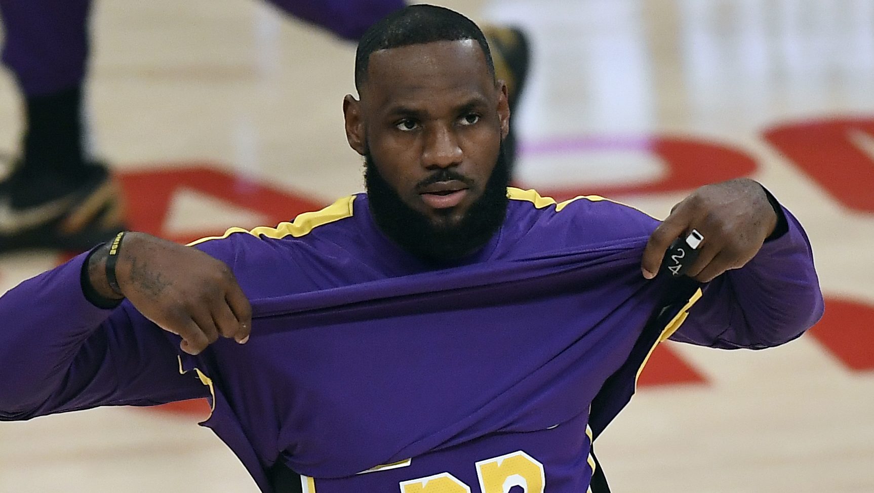 Lakersʻ LeBron James Ripped After Promising ʻVengeanceʻ