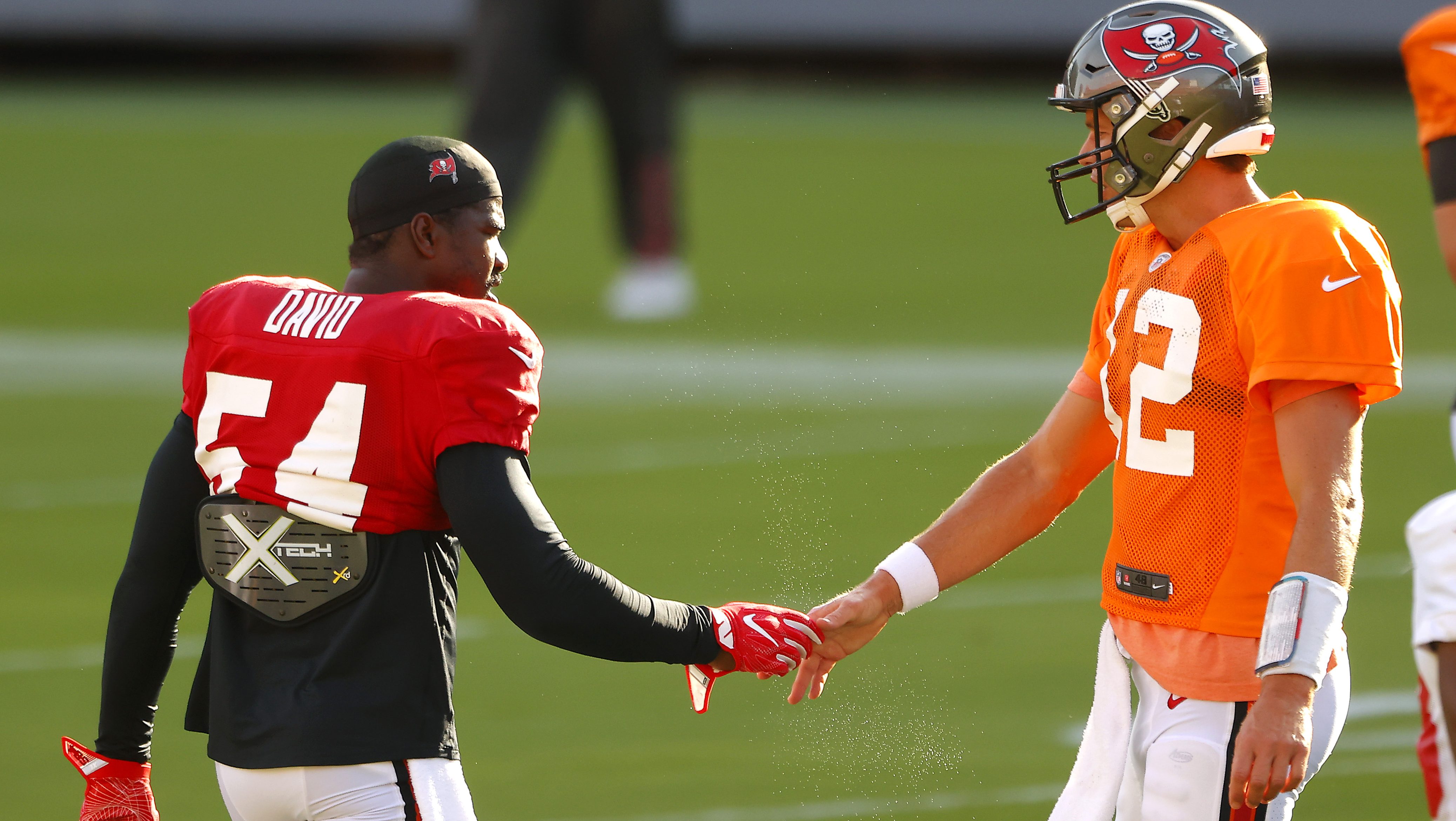 Tom Brady fumes at Tampa Bay Buccaneers teammates in defeat against  Pittsburgh Steelers