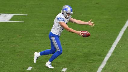 Elite Lions Specialist Makes Special Offer to Young Football Players