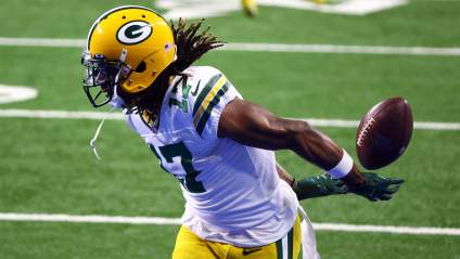 Davante Adams Among 4 Jets’ WR Options With Expanded Cap