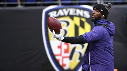 Raiders WR Issues Strong Response to Dez Bryant Claim