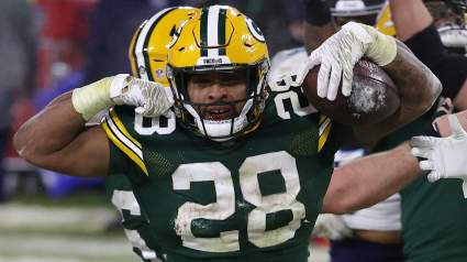 Packers RB Shows Off Absurd Leg Strength in Viral Video