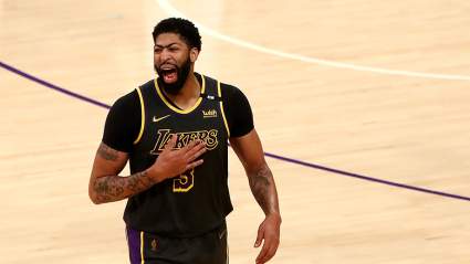 Anthony Davis Teases New Hairstyle Inspired by Teammate in Viral Clip