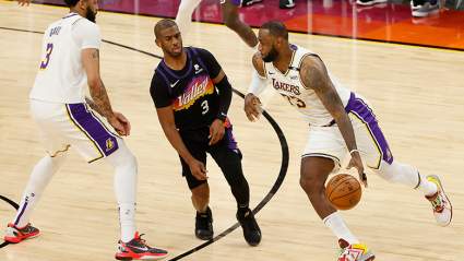 Chris Paul Claps Back at Lakers After Getting Called Out