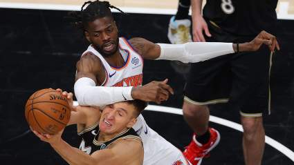 Head Coach Tom Thibodeau on Knicks’ Hobbled Center: ‘He’s a Warrior’