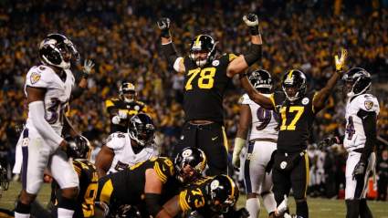 Ravens Sign Longtime Steelers Left Tackle: Report