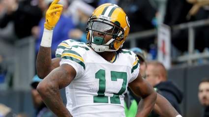 Davante Adams Sends Cryptic Message Amid Aaron Rodgers Rumors