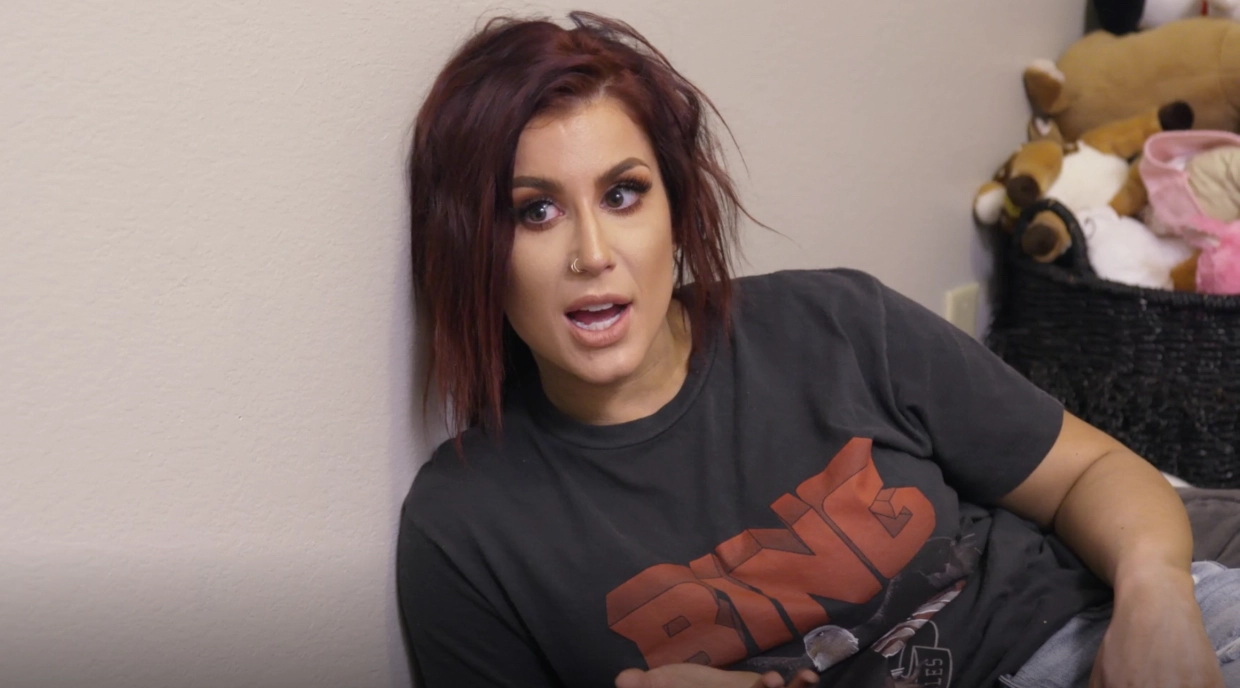 Chelsea Houska Asks for Delay as She's Sued for Millions - Heavy.com