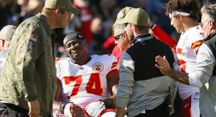 Chiefs Cut Former Starting OL to Clear Spot for New WR: Report