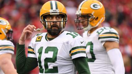 Aaron Rodgers Could Sit in 2021 Without Owing Packers: Report