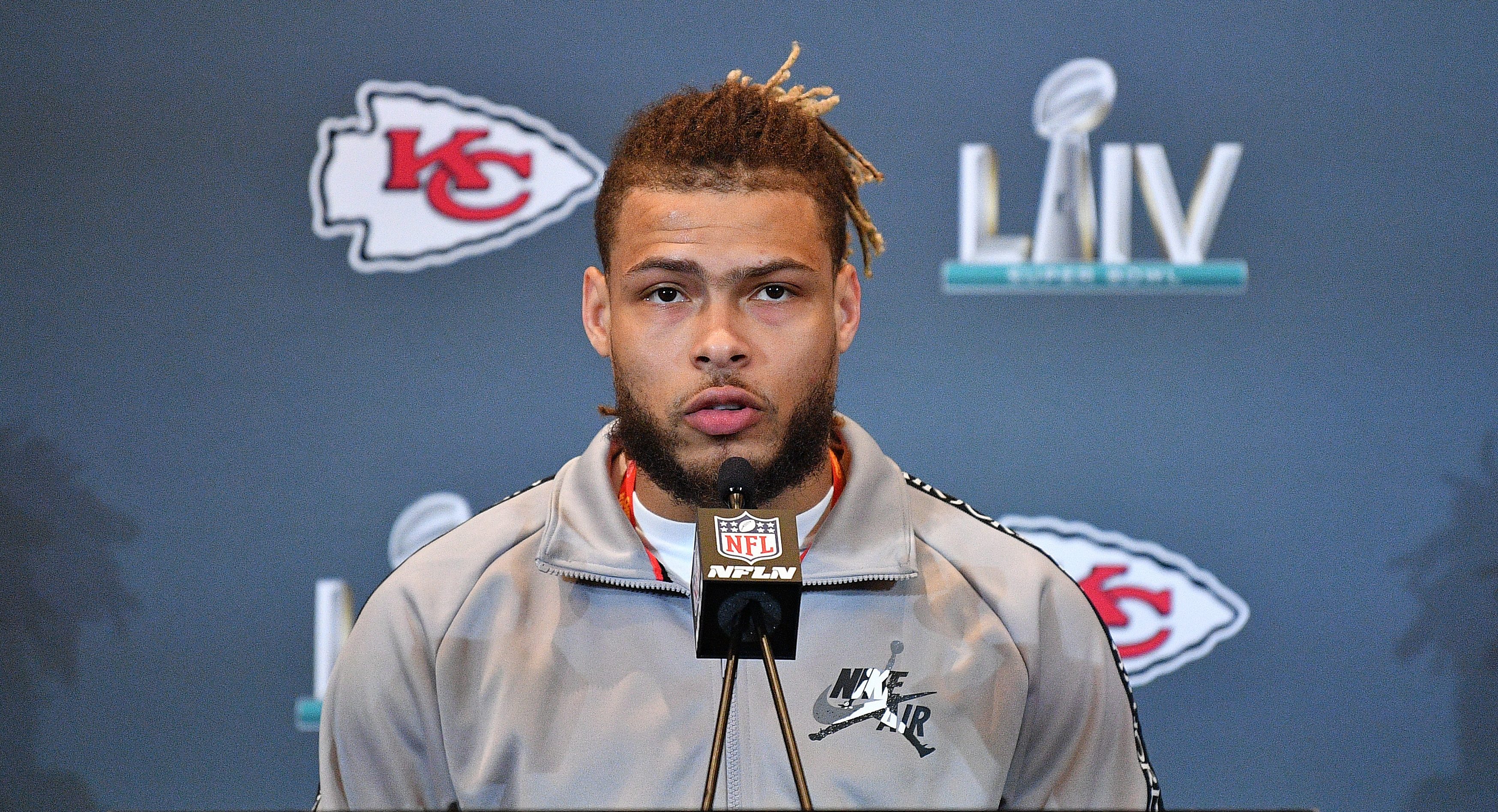 Yes, the Chiefs are going to sign Tyrann Mathieu to a contract