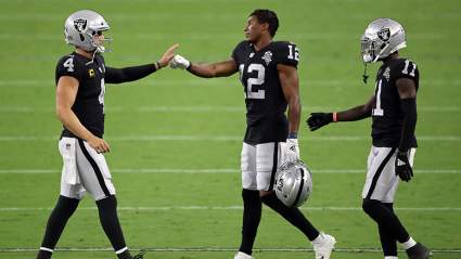 Derek Carr Believes Raiders WR Is ‘Best Player He’s Ever Played With’