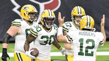 Lions’ Jamaal Williams Makes Fitting Plea to Aaron Rodgers