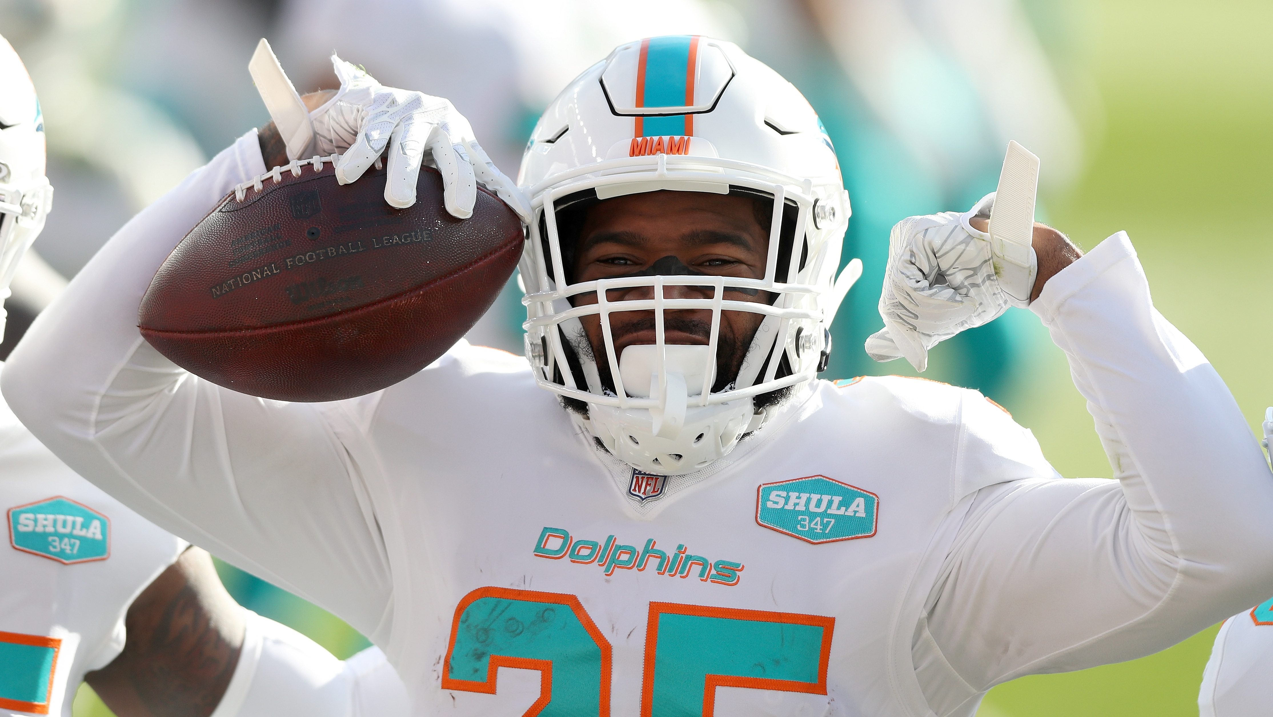 Cowboys Rumors: Dallas Linked to Dolphins' Xavien Howard