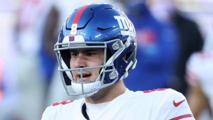 ESPN Insider Says Daniel Jones is Favorite to Break Vile NFL Record