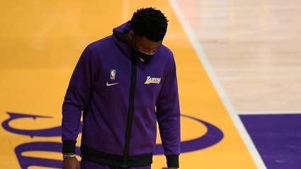 Lakers Forward Officially Signs Multi-Year Deal Overseas
