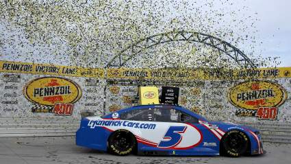 Las Vegas Motor Speedway Unveils Attendance Plans for Playoff Race