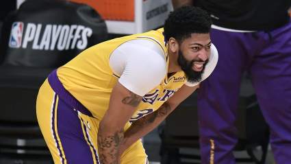Anthony Davis Called Out by Lakers Legend